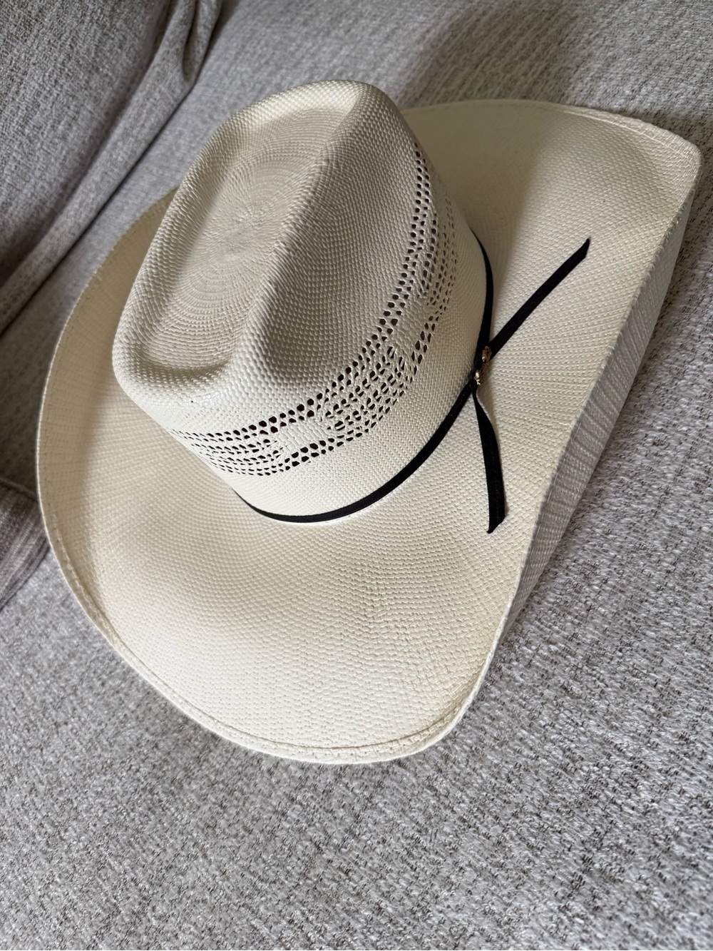 Lamo Cream Western Straw Hat with Black Ribbon